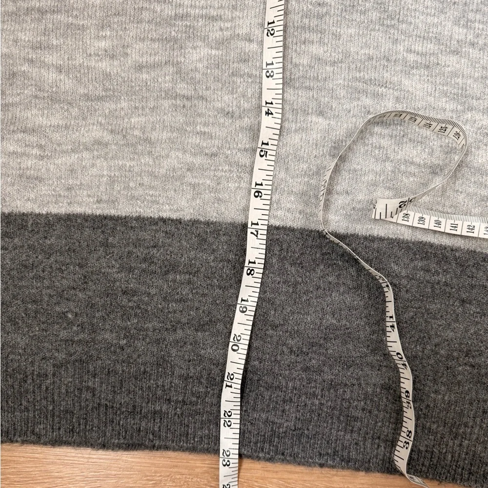 JACQUELINE DE YONG - White and Gray Sweater (NWOT) - Picture 6 of 6